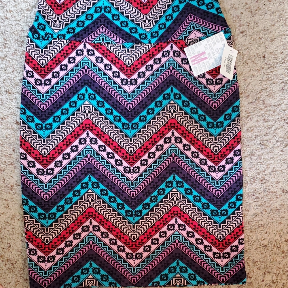 #CAS27 (CH) LuLaRoe Cassie Pencil Skirt